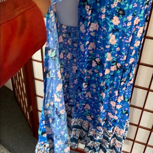 Blue Floral Dress small - Picture 4 of 8